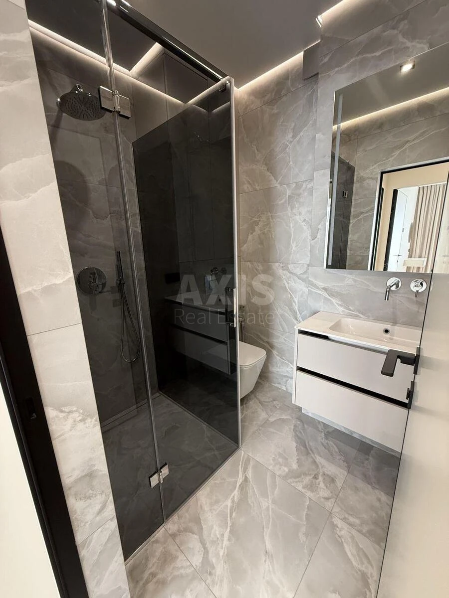 2к квартира ул. Александра Олеся 27А706814