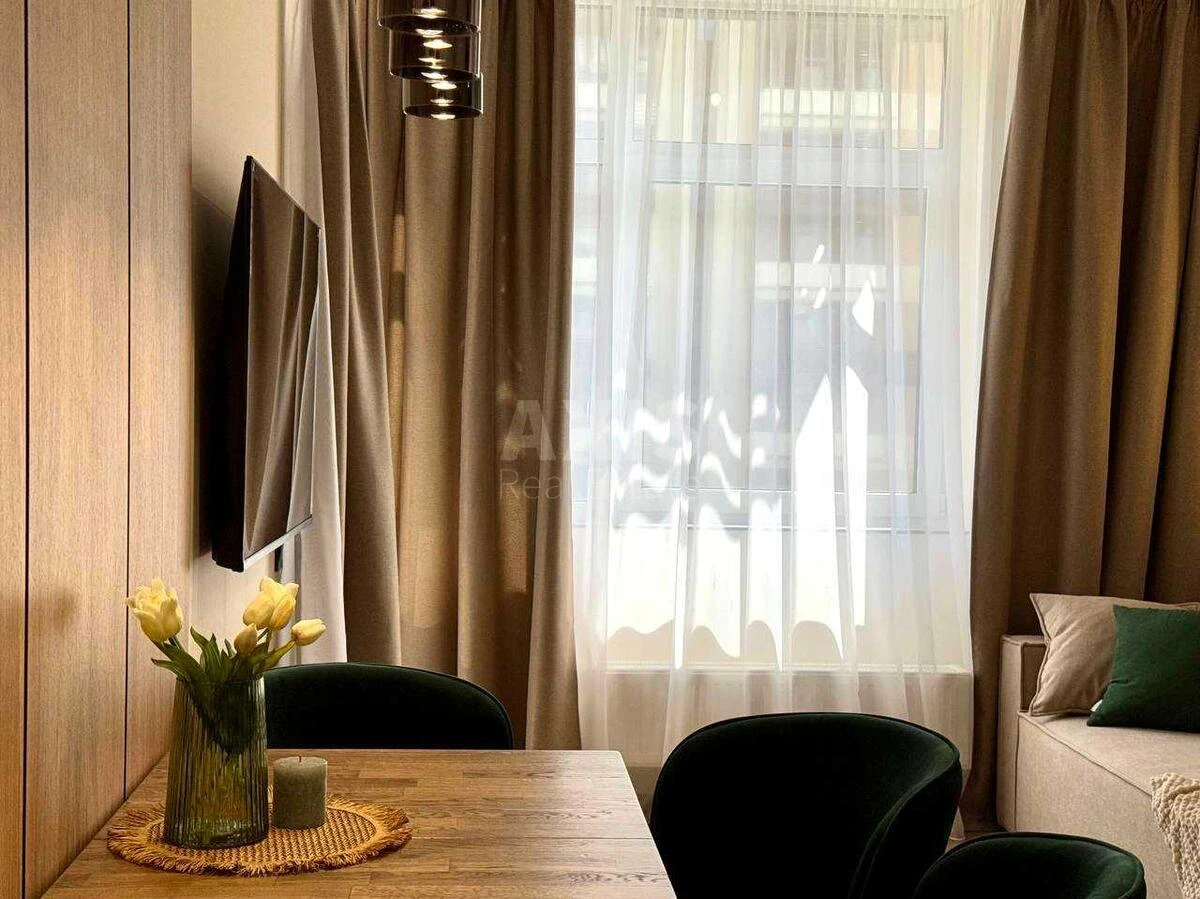 2k apartment vul. Oleksandra Olesja 3712891