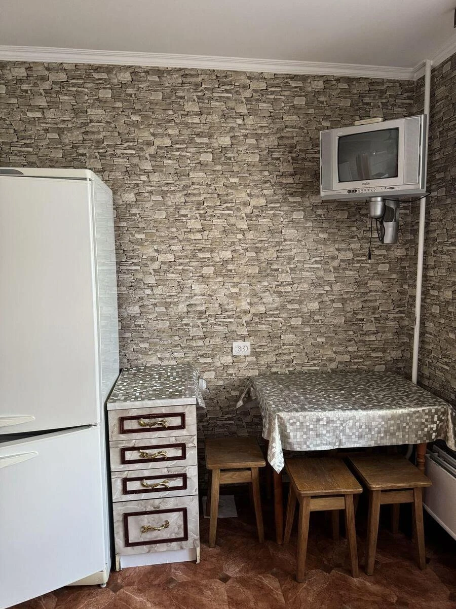 2к квартира ул. Каштановая 4697550