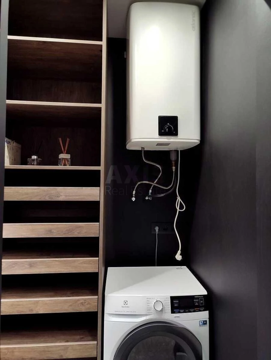 1k apartment vul. L'vivs'ka 157109918