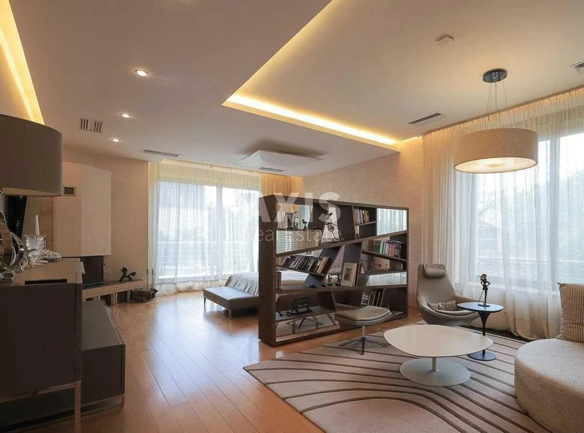 House prov. Snizhnjans'kyj, 640m2, Kyiv city537344