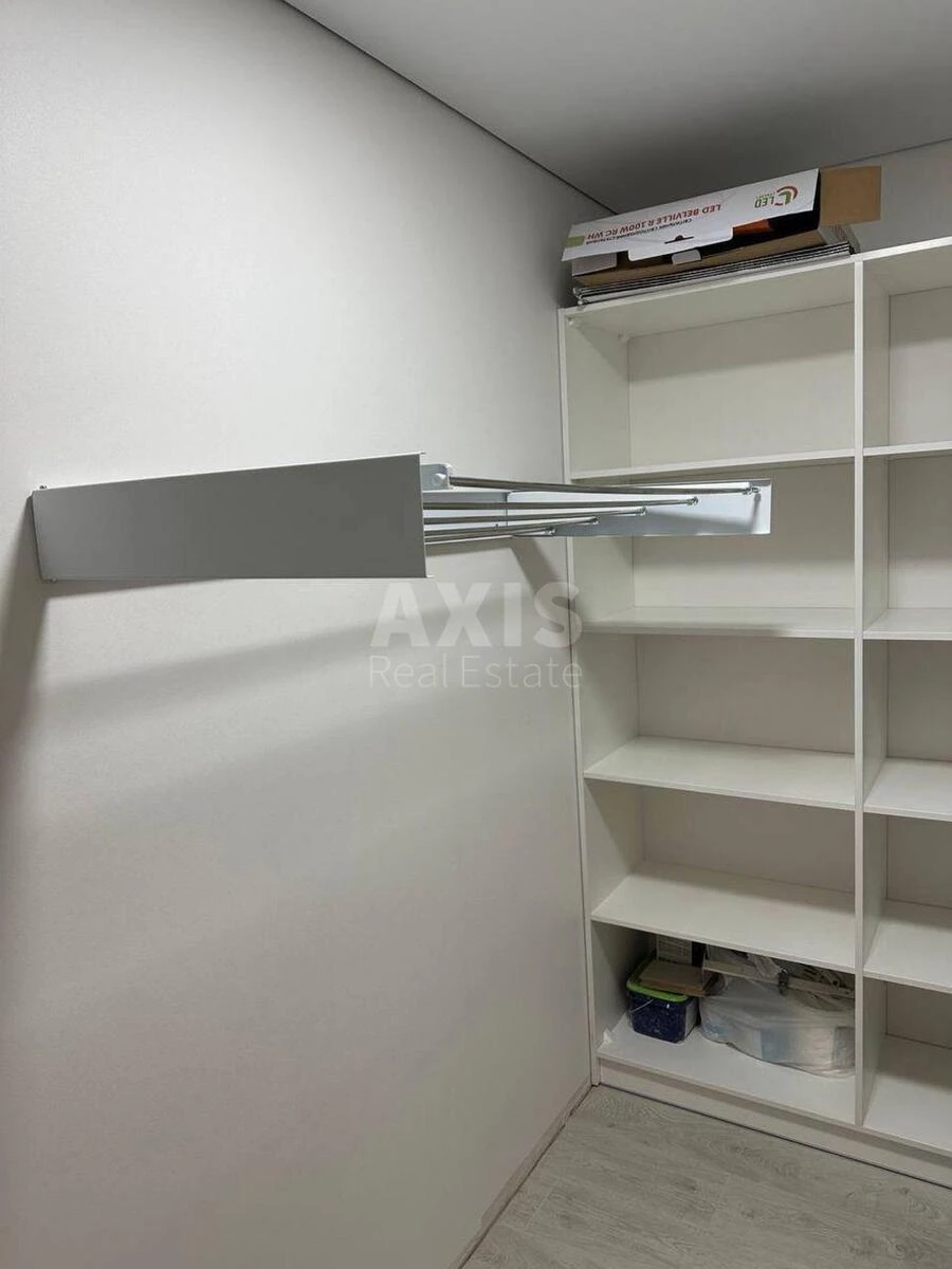 2k apartment vul. Myhajla Maksymovycha 24В696686