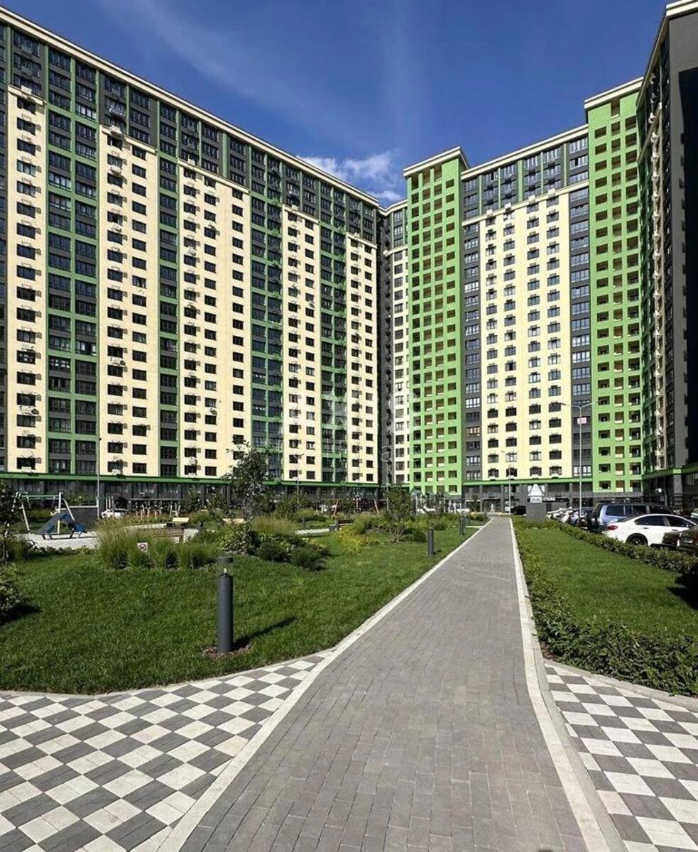 2к квартира ул. Михаила Максимовича 3259208