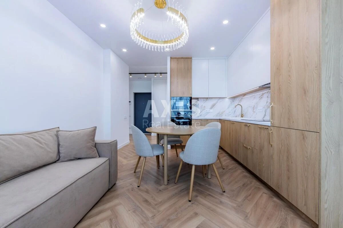 2k apartment vul. Voskresens'ka 2A702214