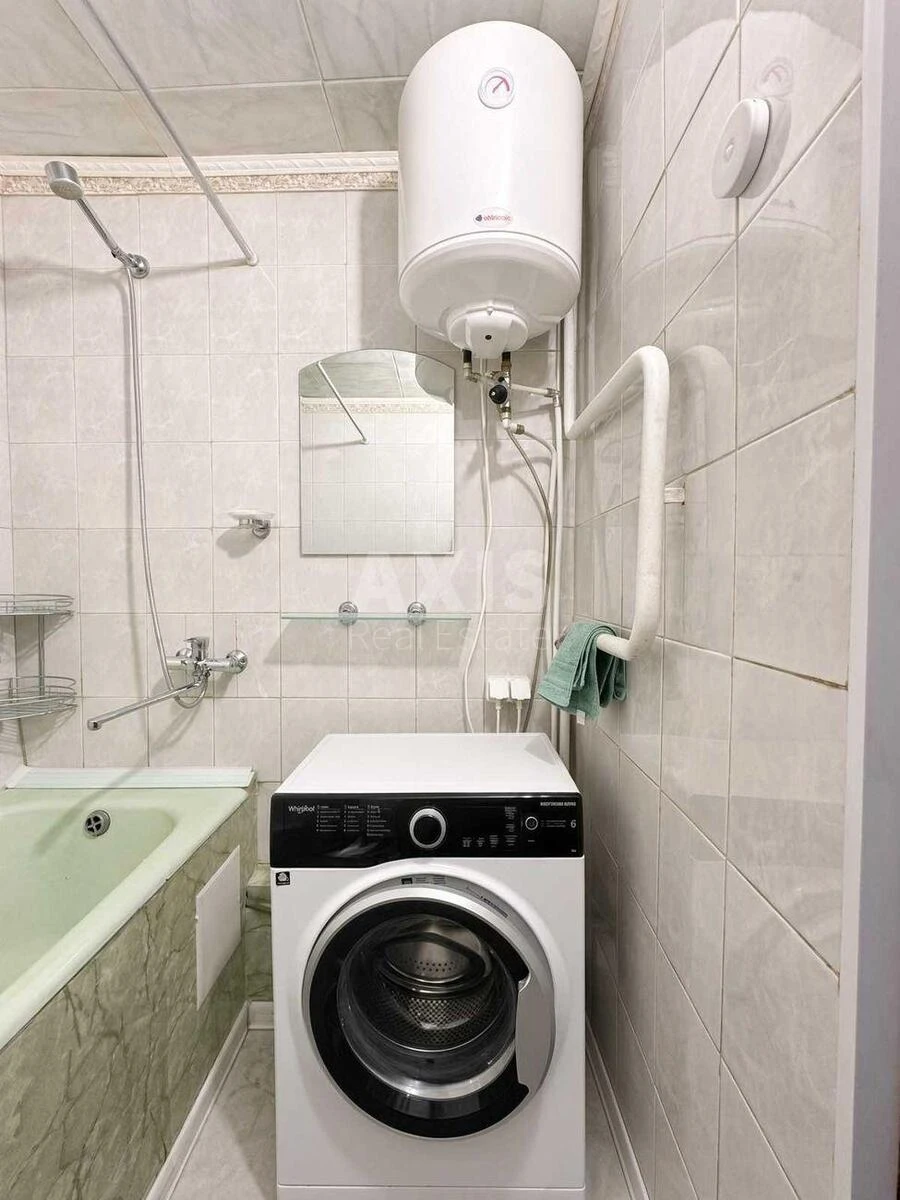 2к квартира пр-т Леся Курбаса 3Г7125711