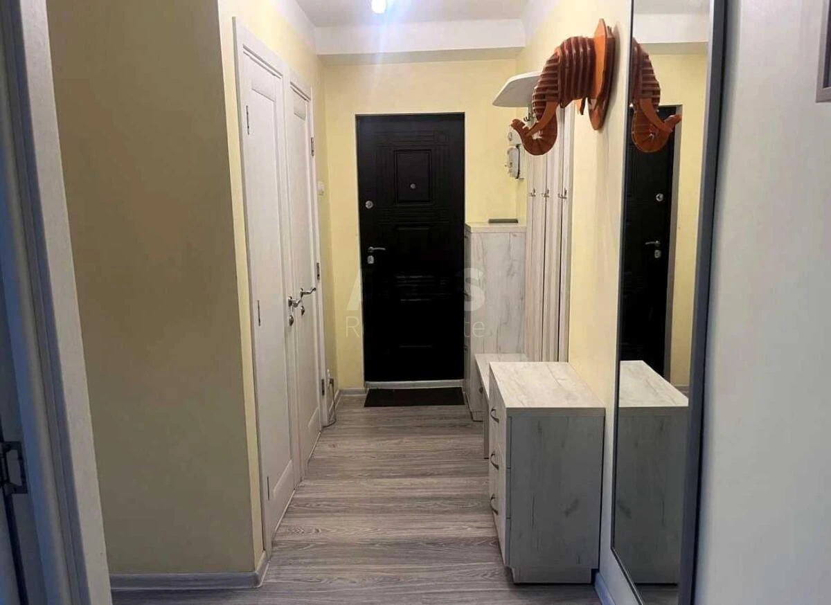 2k apartment vul. Kudri Ivana 42705902