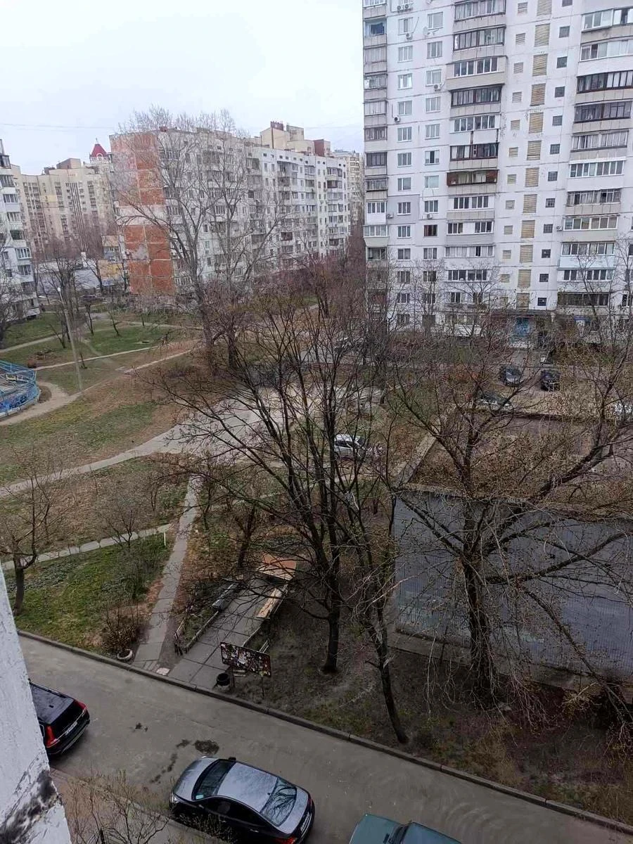 1к квартира пр-т Оболонский 18Б676583