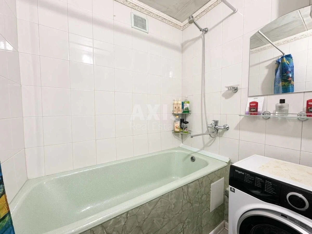 2к квартира пр-т Леся Курбаса 3Г7125712