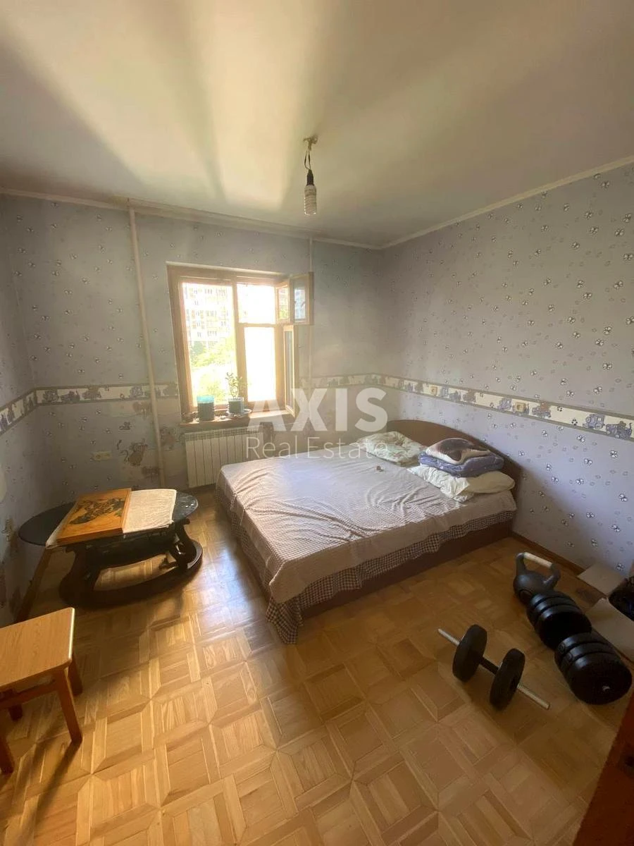 5k apartment vul. Александры Эстер 10/876653215