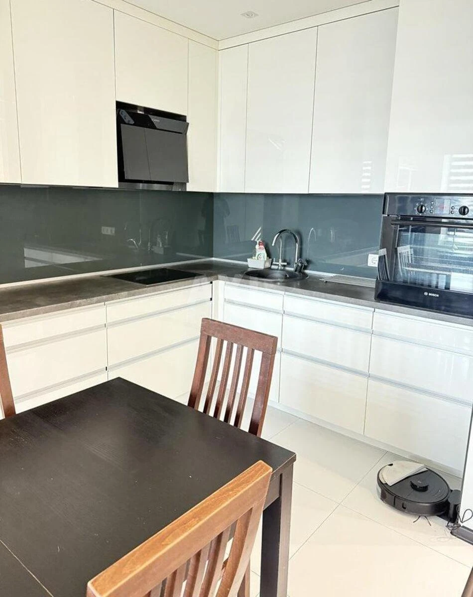 2k apartment vul. Irpins'ka 69Б713701