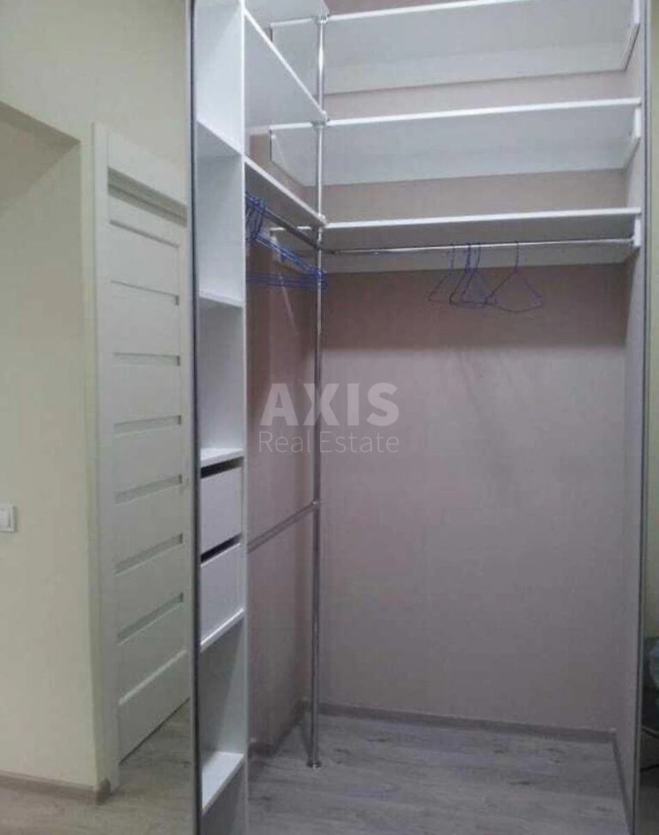1к квартира ул. Филатова Академика 12636873