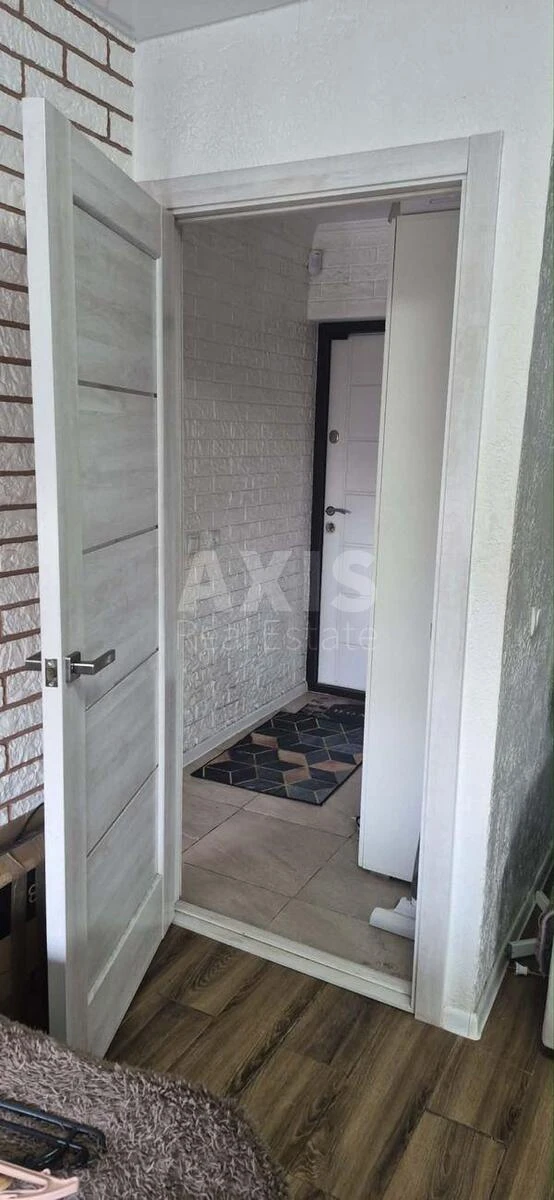 1k apartment vul. Novatoriv 2А7098510