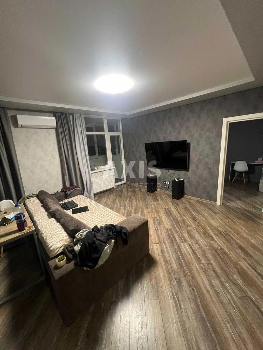 3k apartment vul. Sim'i' Kul'zhenkiv Thirty-one A686060