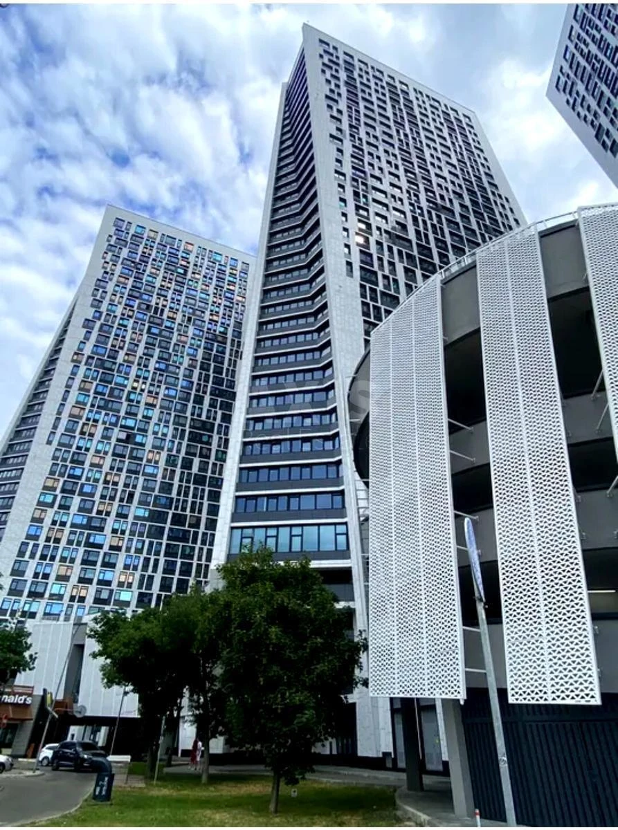 1к квартира пр-т Берестейский 11, корп. 16937714