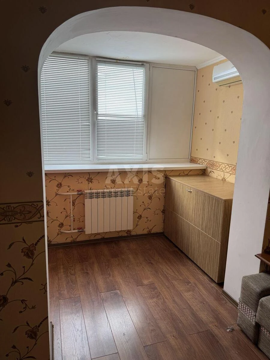 2k apartment vul. Kashtanova 4697557
