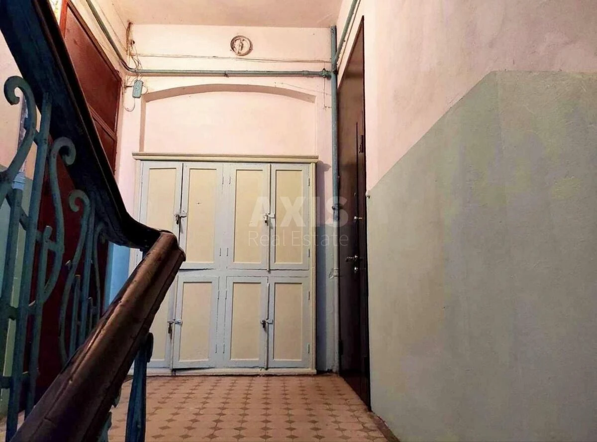 3к квартира ул. Набережно-Крещатицкая 77131710