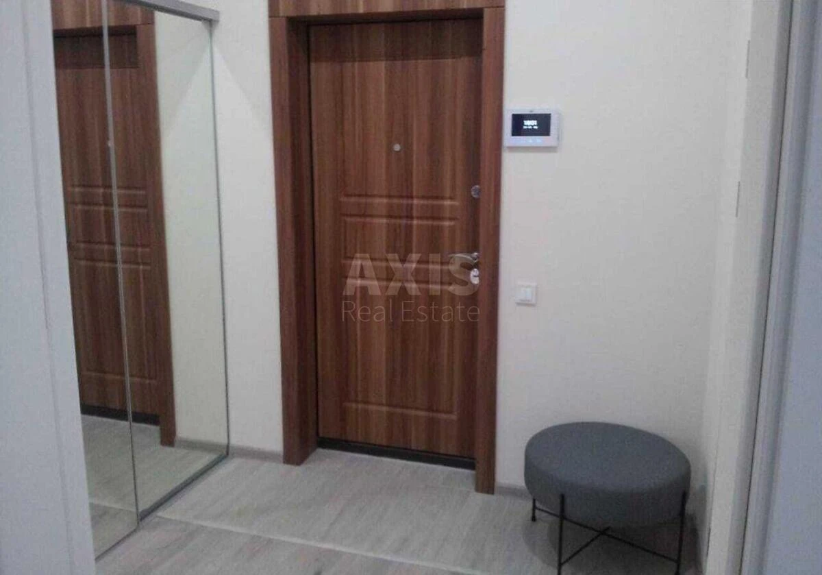 1к квартира ул. Филатова Академика 12636874