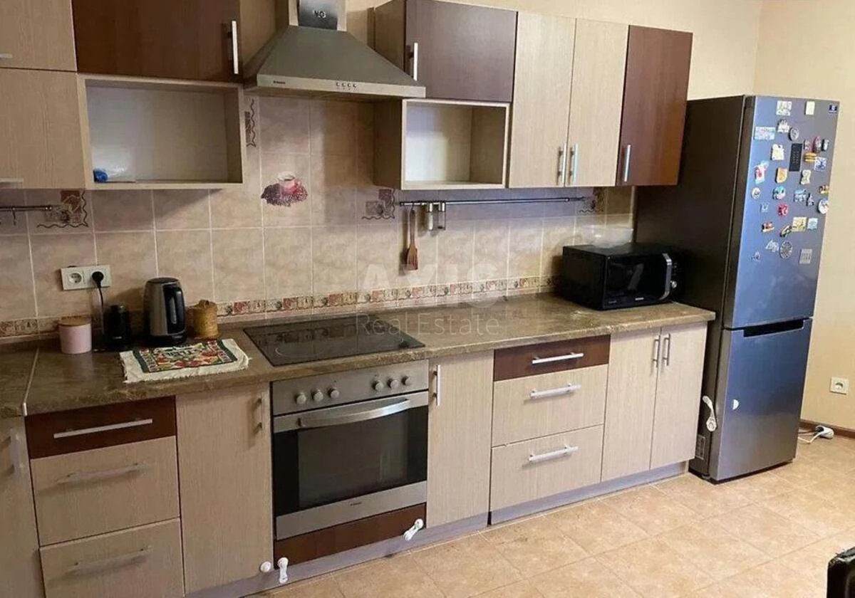 2k apartment vul. Sribnokil's'ka 2А70026