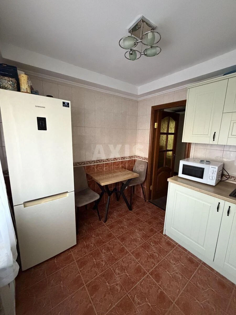 2k apartment vul. Miljutenka 9718950