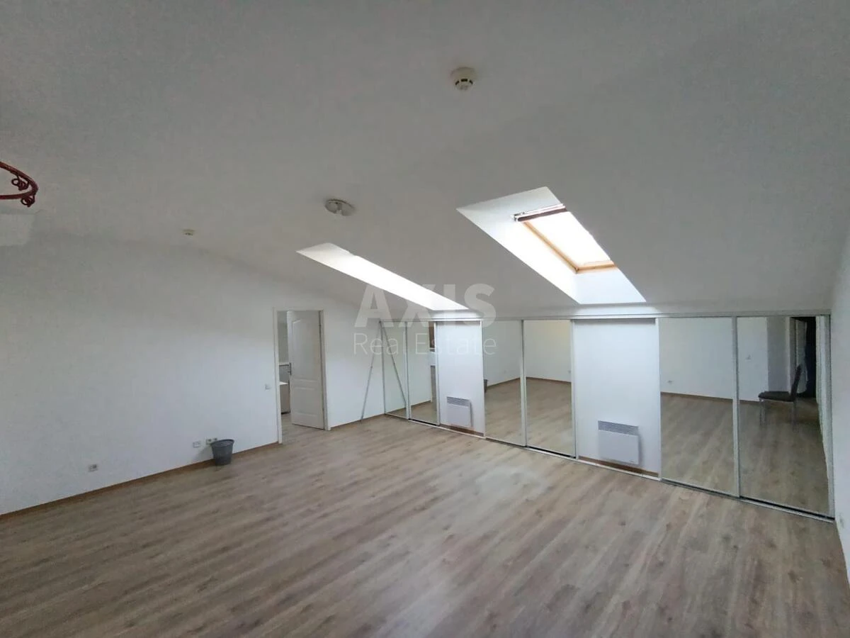 Офис ул. Городецкого Архитектора 10/1, 340м26996111