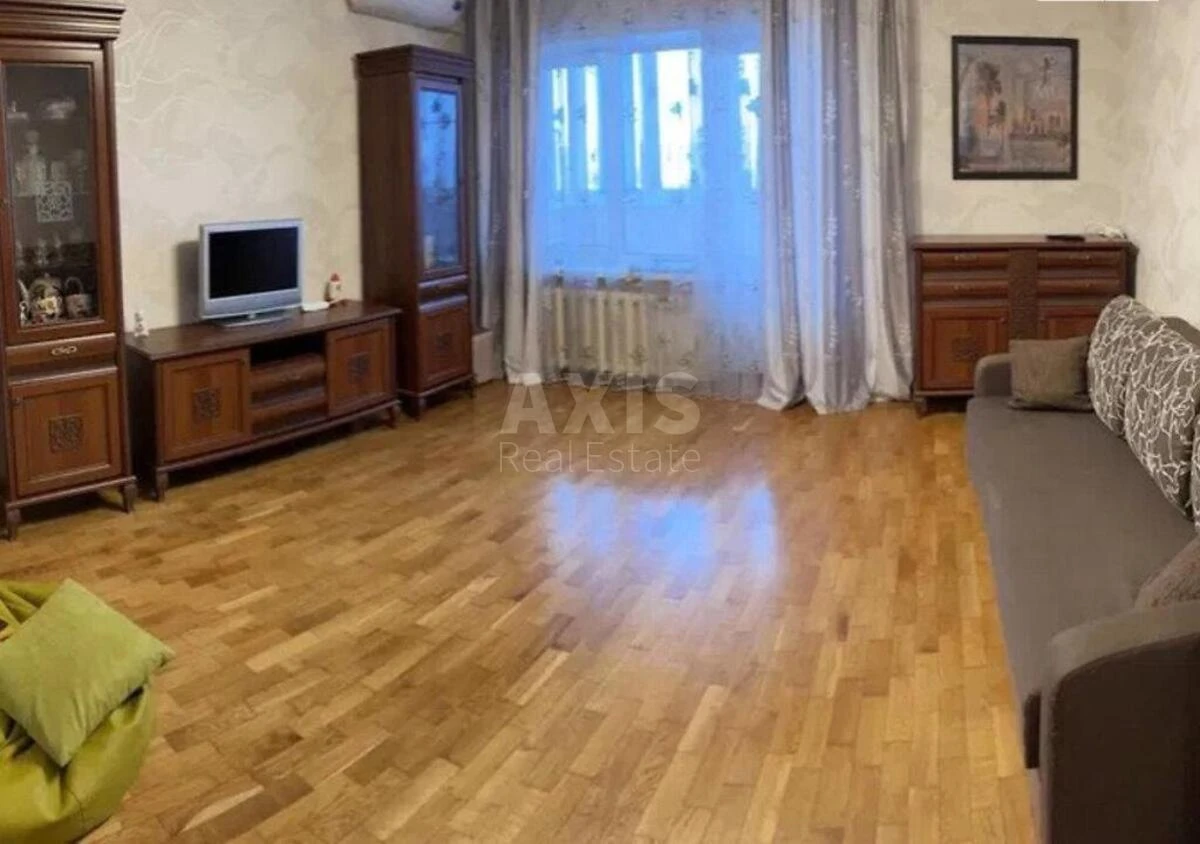 2k apartment vul. Sribnokil's'ka 2А700261