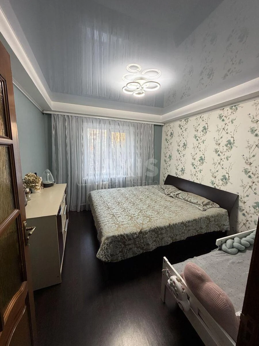 2к квартира ул. Милютенко 9718952