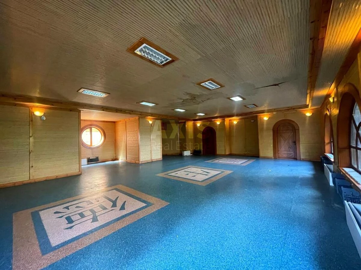 Дoм ул. Виноградная, 1200м2, город Киев6940220