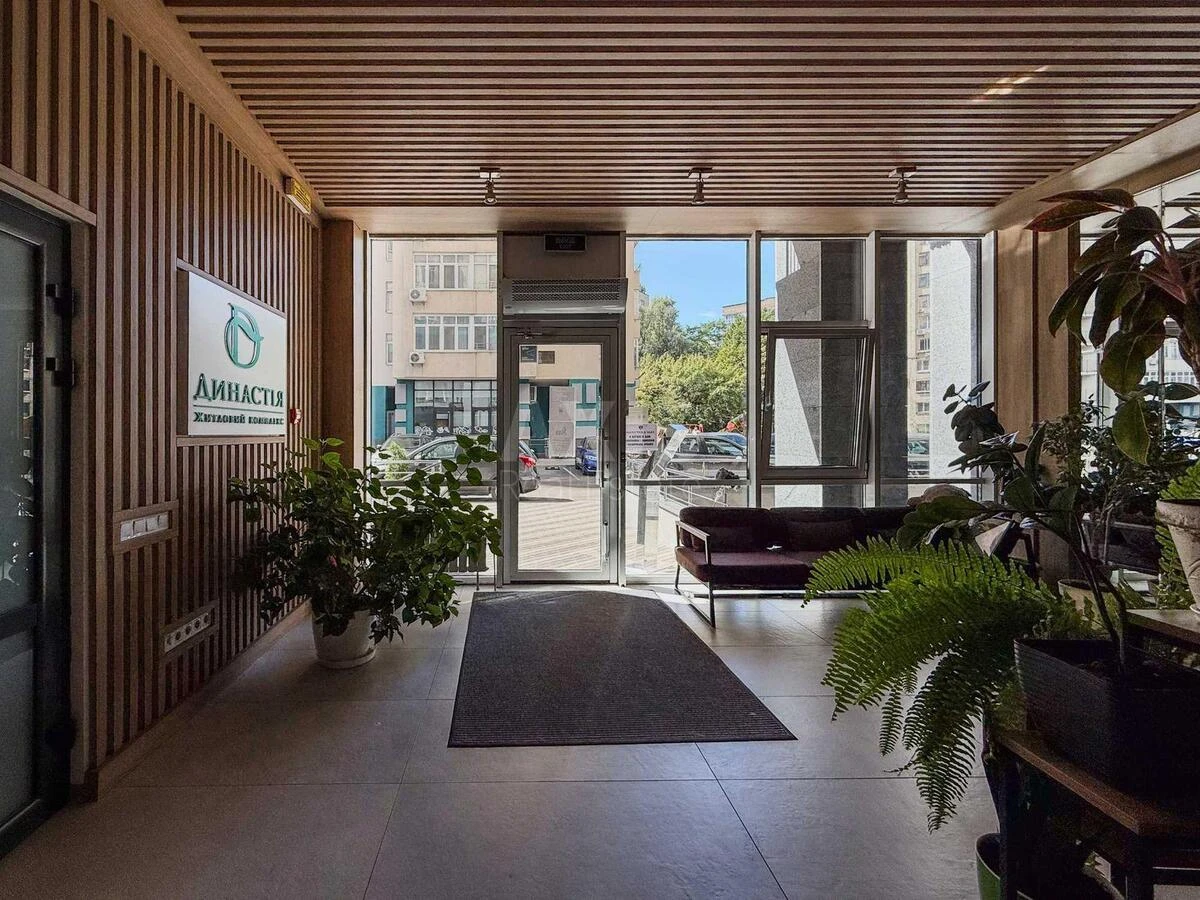 2k apartment vul. Lypkivs'kogo Vasylja Mytropolyta 37Б7116313