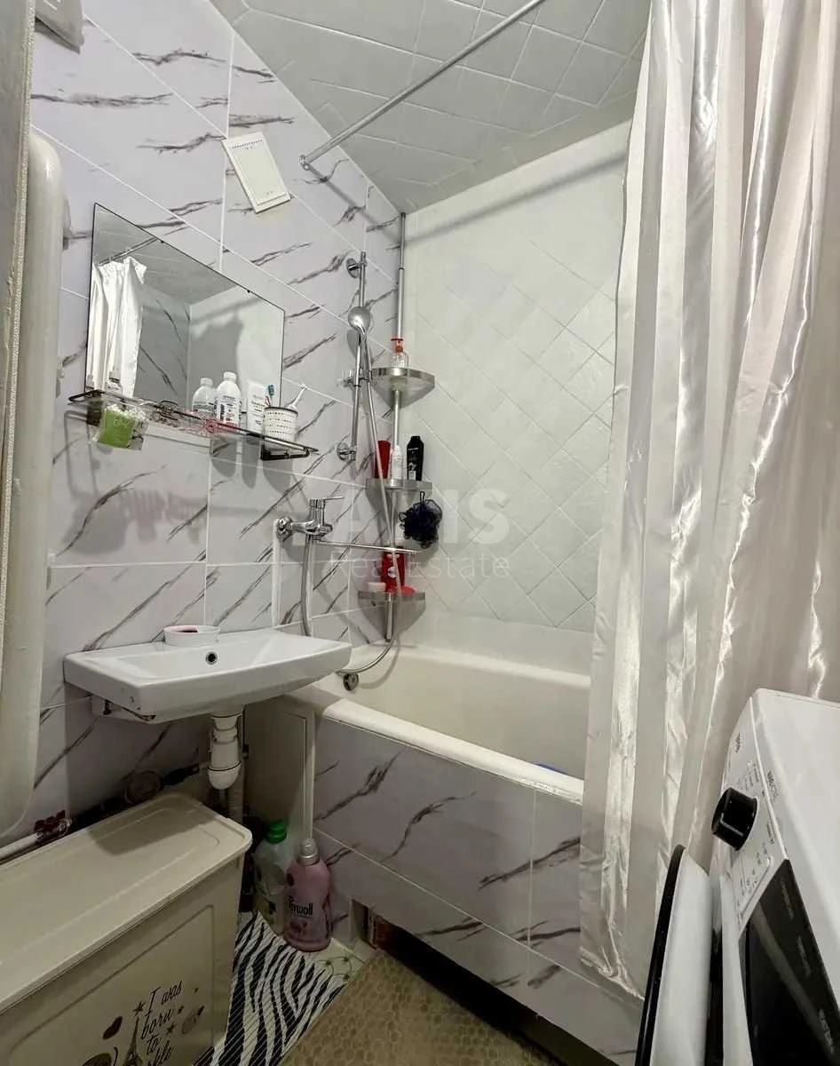 2к квартира ул. Ревуцкого 29700647