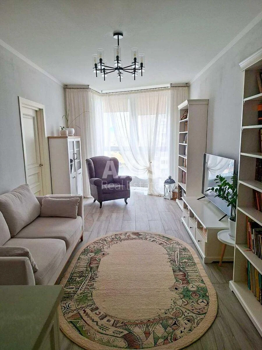 2к квартира ул. Драгоманова 2608612