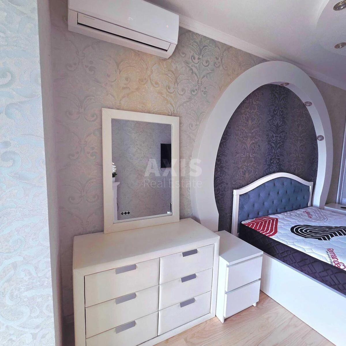 2k apartment vul. Radystiv 326886311