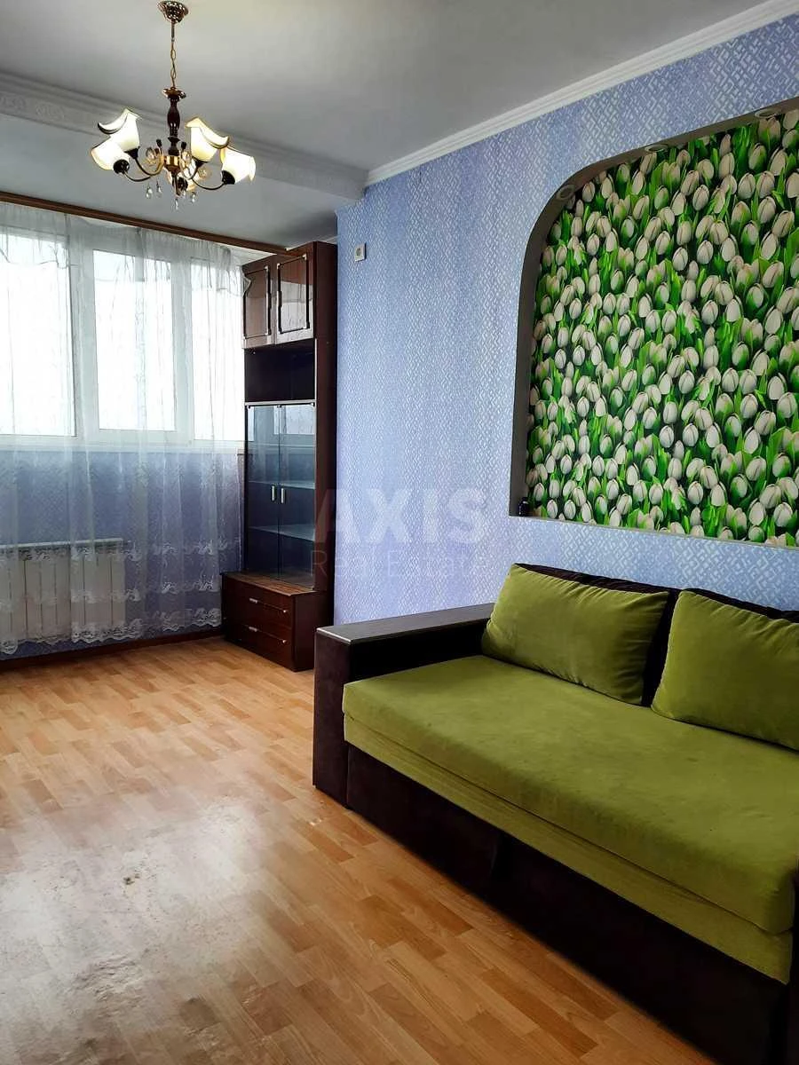 2к квартира ул. Рональда Рейгана 40705686
