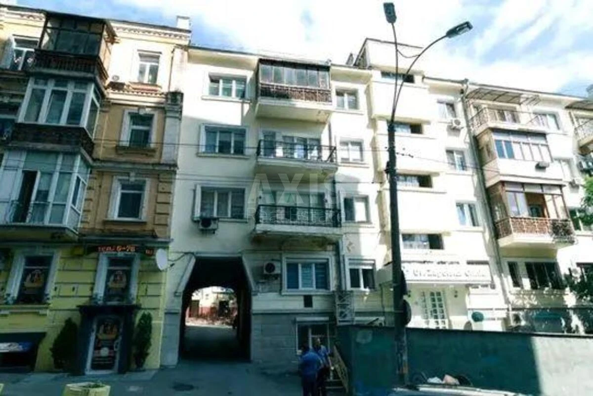 2к квартира ул. Круглоуниверситетская 2/1675174