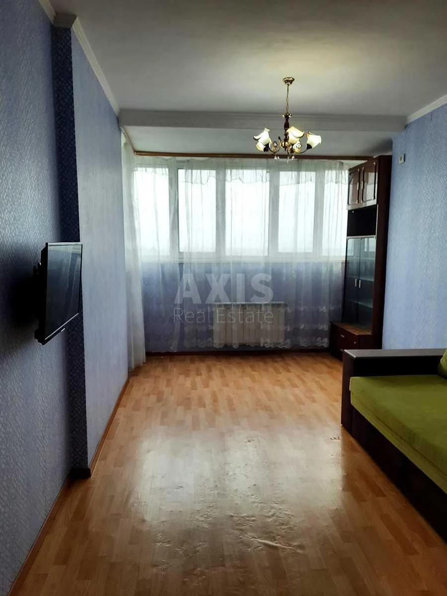 2к квартира ул. Рональда Рейгана 40705689