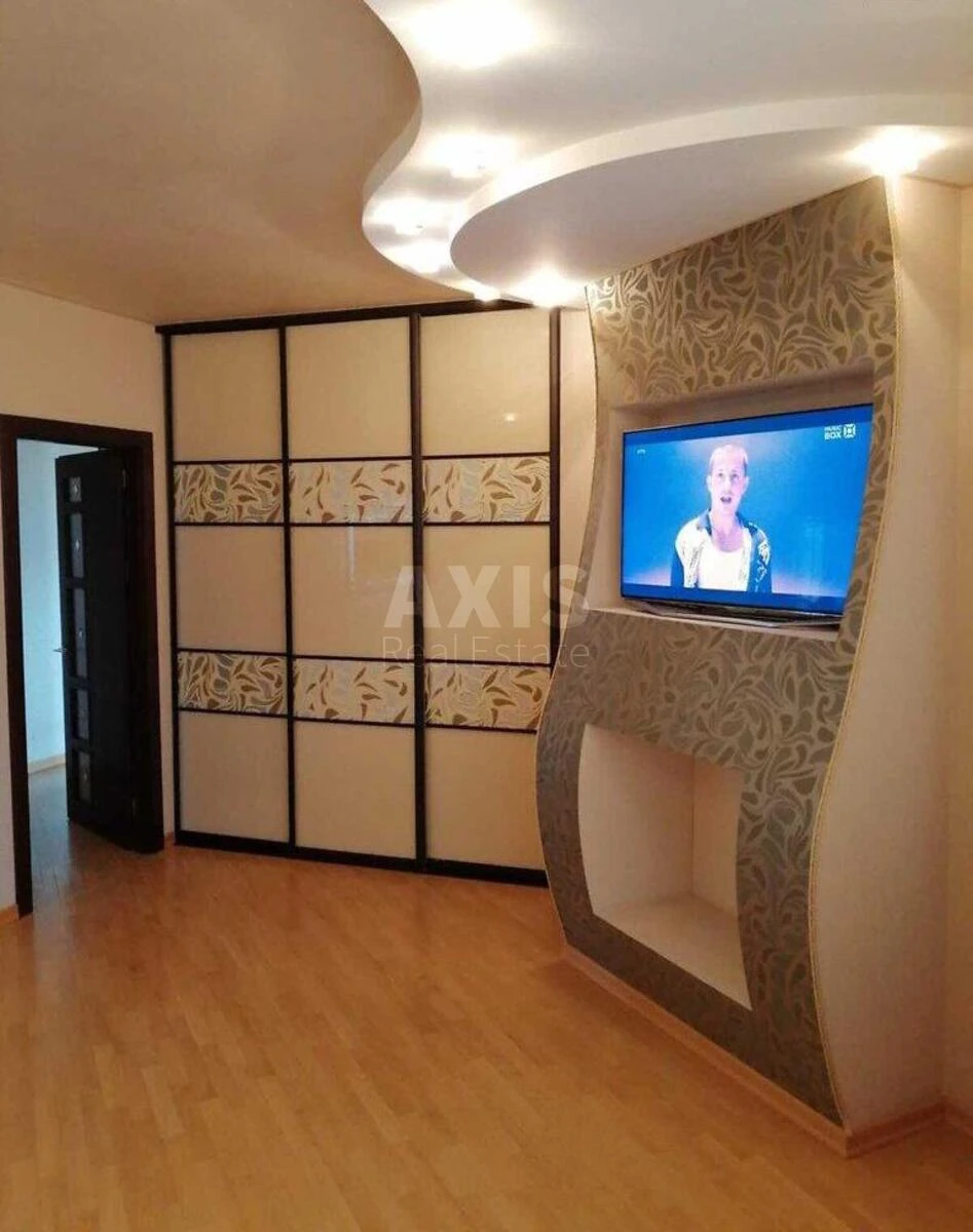 4k apartment vul. Osinnja 337133020