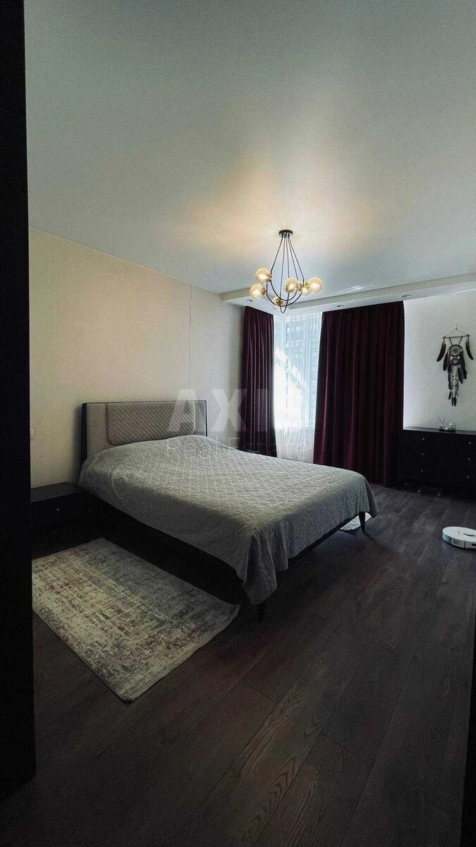 3к квартира ул. Сверстюка Евгения 6В7067511