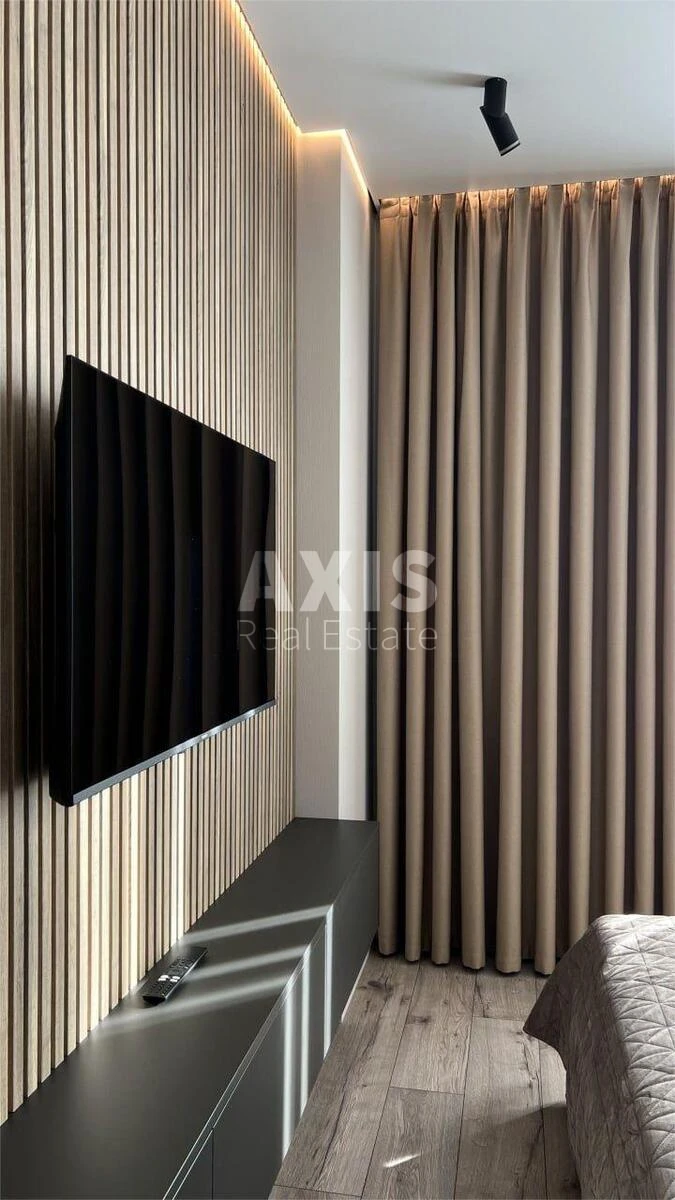 1k apartment vul. Saljutna 2Б6536010