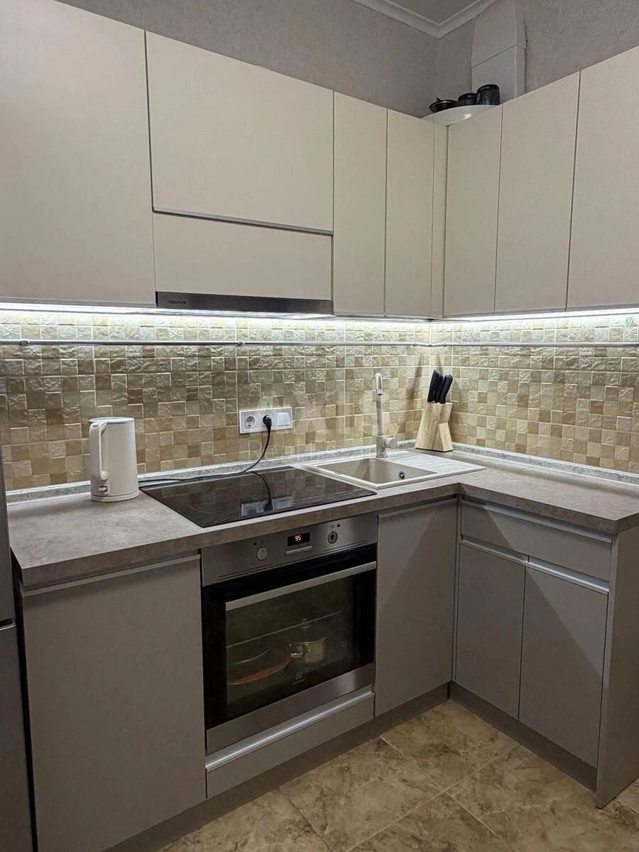 1k apartment vul. Sim'i' Kul'zhenkiv 3370926