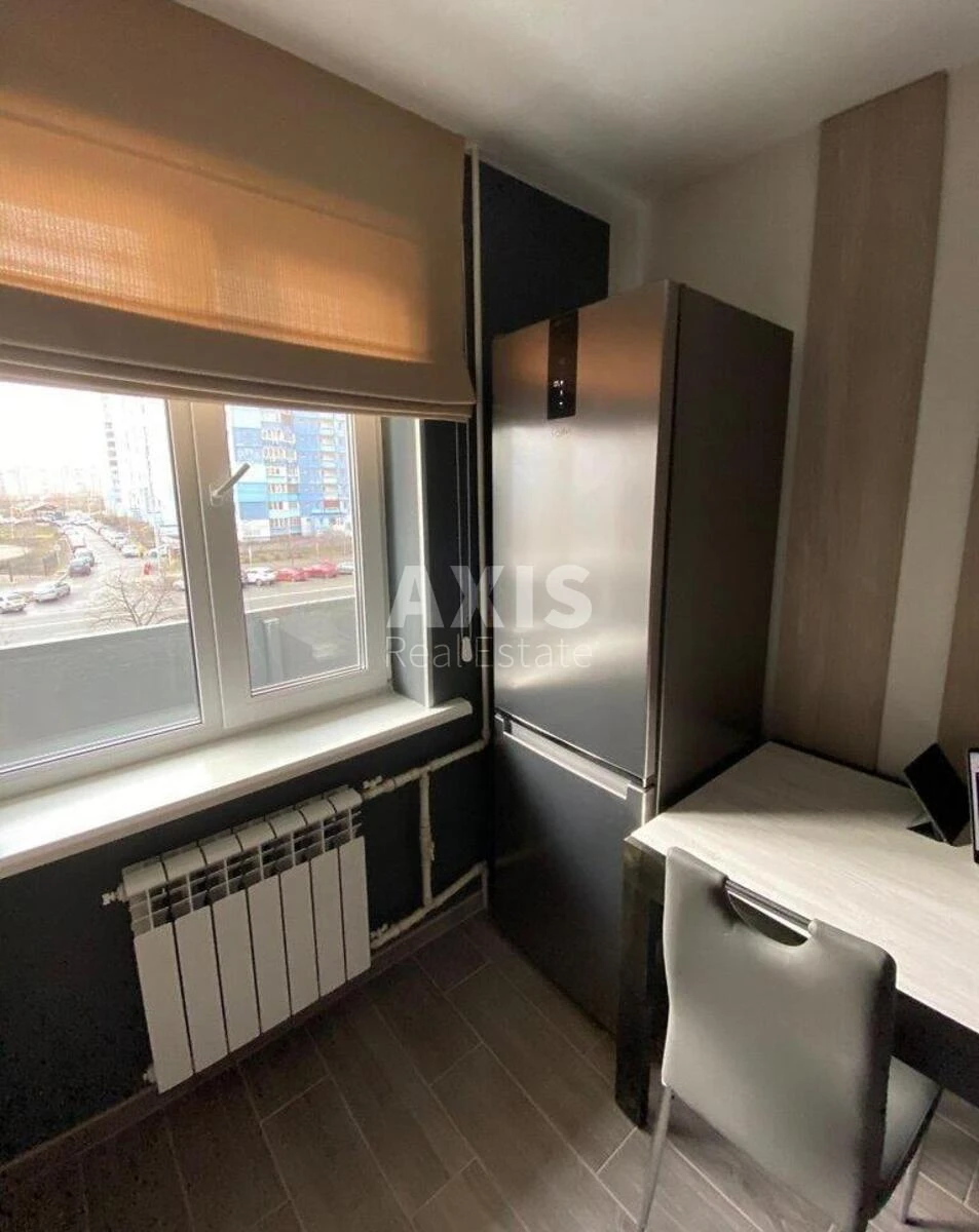1к квартира ул. Oleksandry Ekster 16686040