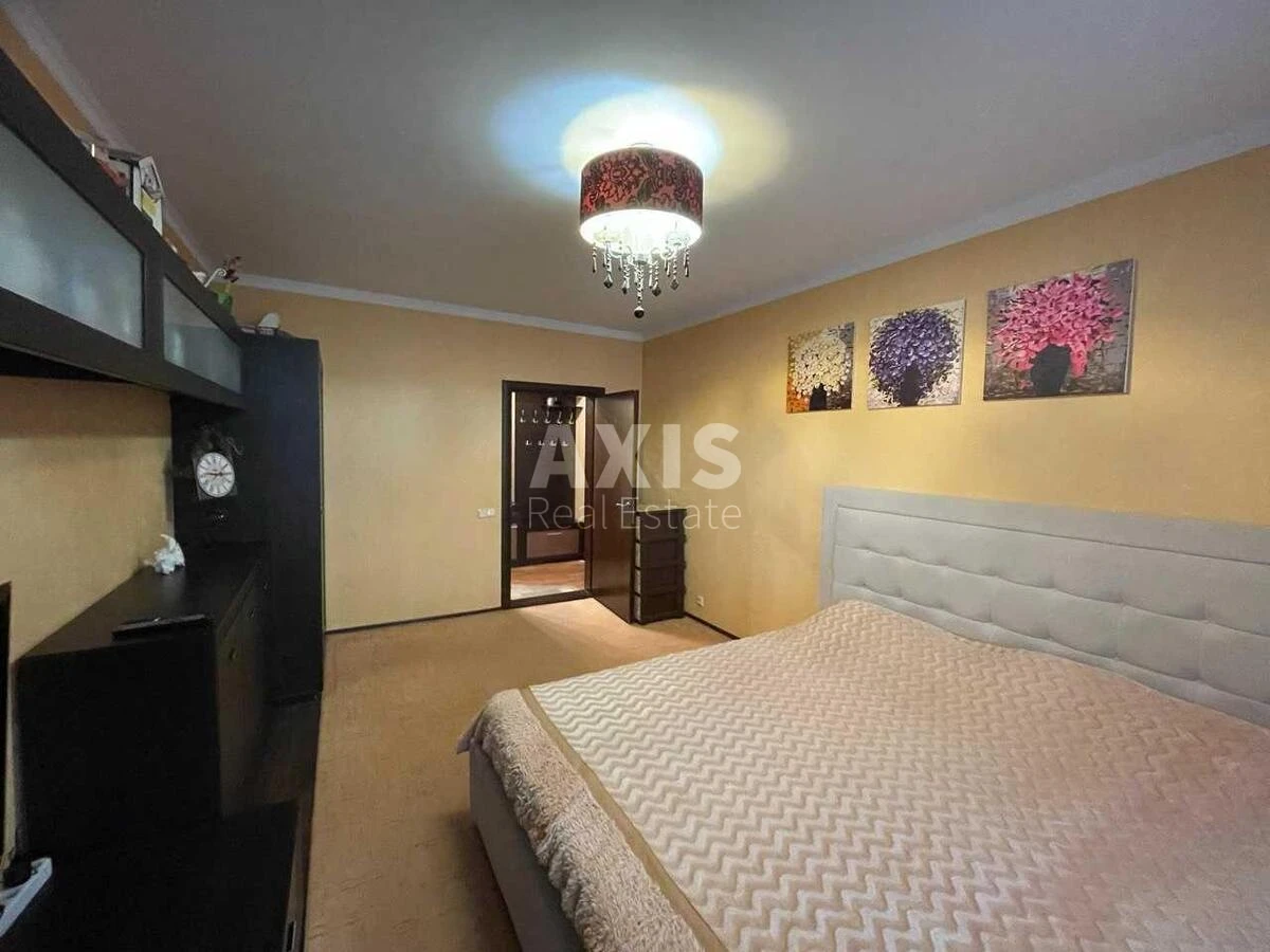 2k apartment vul. Myloslavs'ka Forty-seven A682543