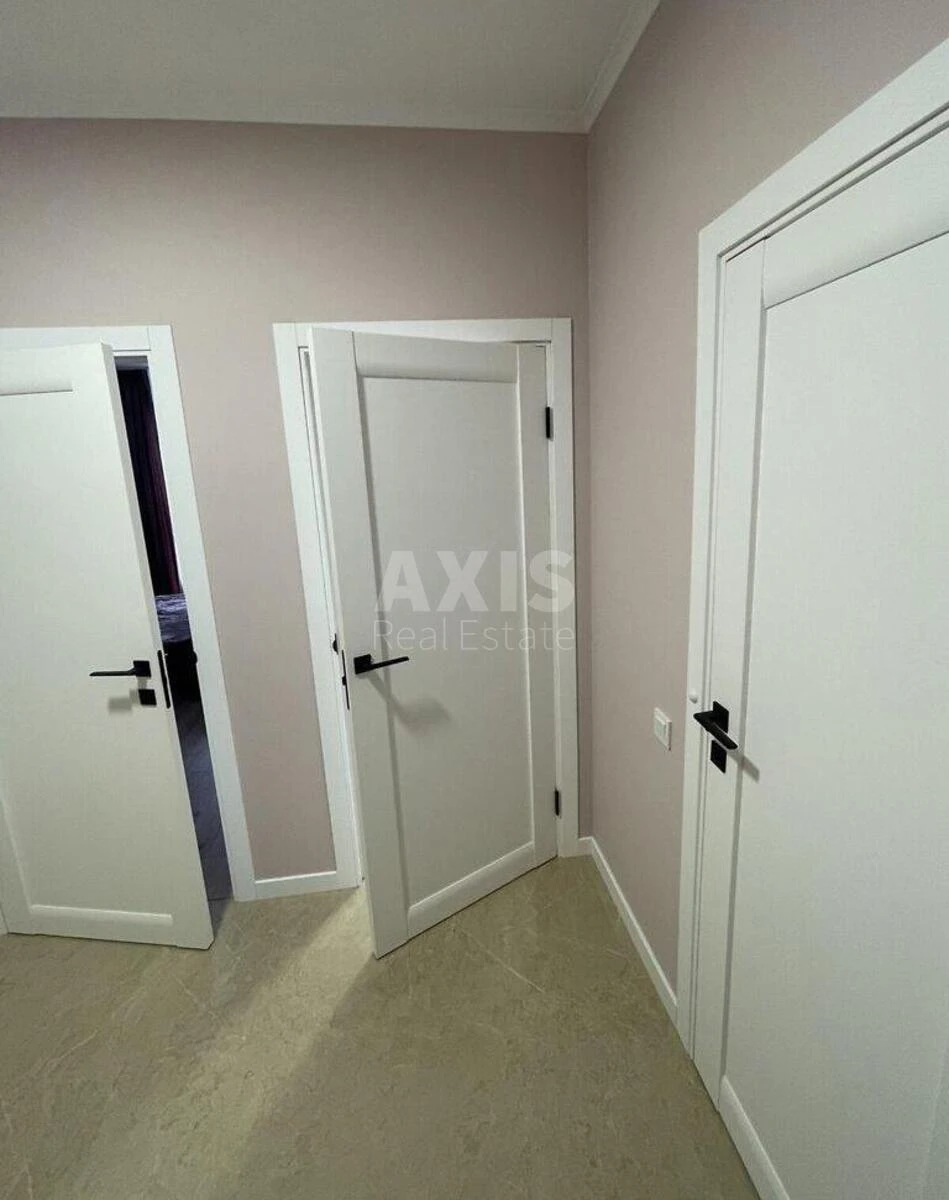 1k apartment vul. Revuc'kogo 40В6976015