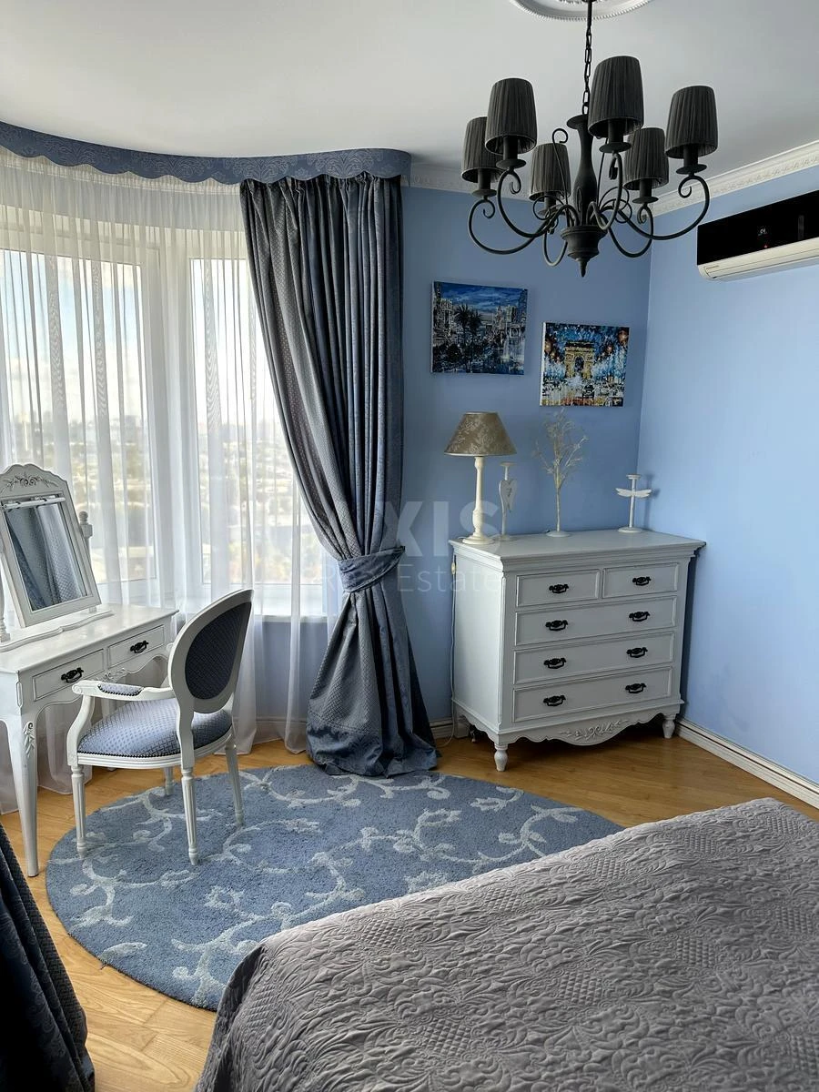 4k apartment vul. Deputats'ka 23А6685417