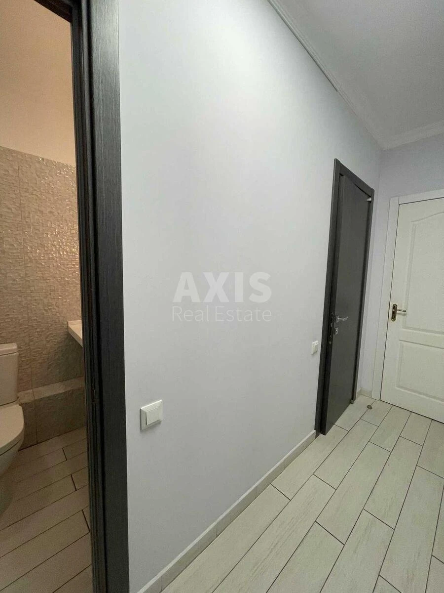 Office vul. Volodymyrs'ka 23А, 165m2719423