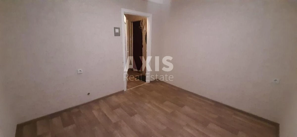 1k apartment pr-t Dmytra Pavlychka Three B709490