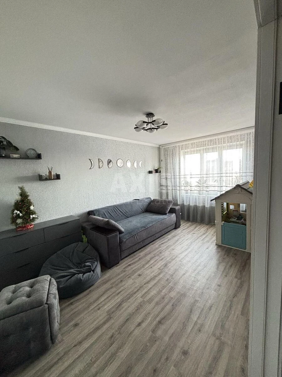2k apartment vul. Vakhtanha Kikabidze 15А696560