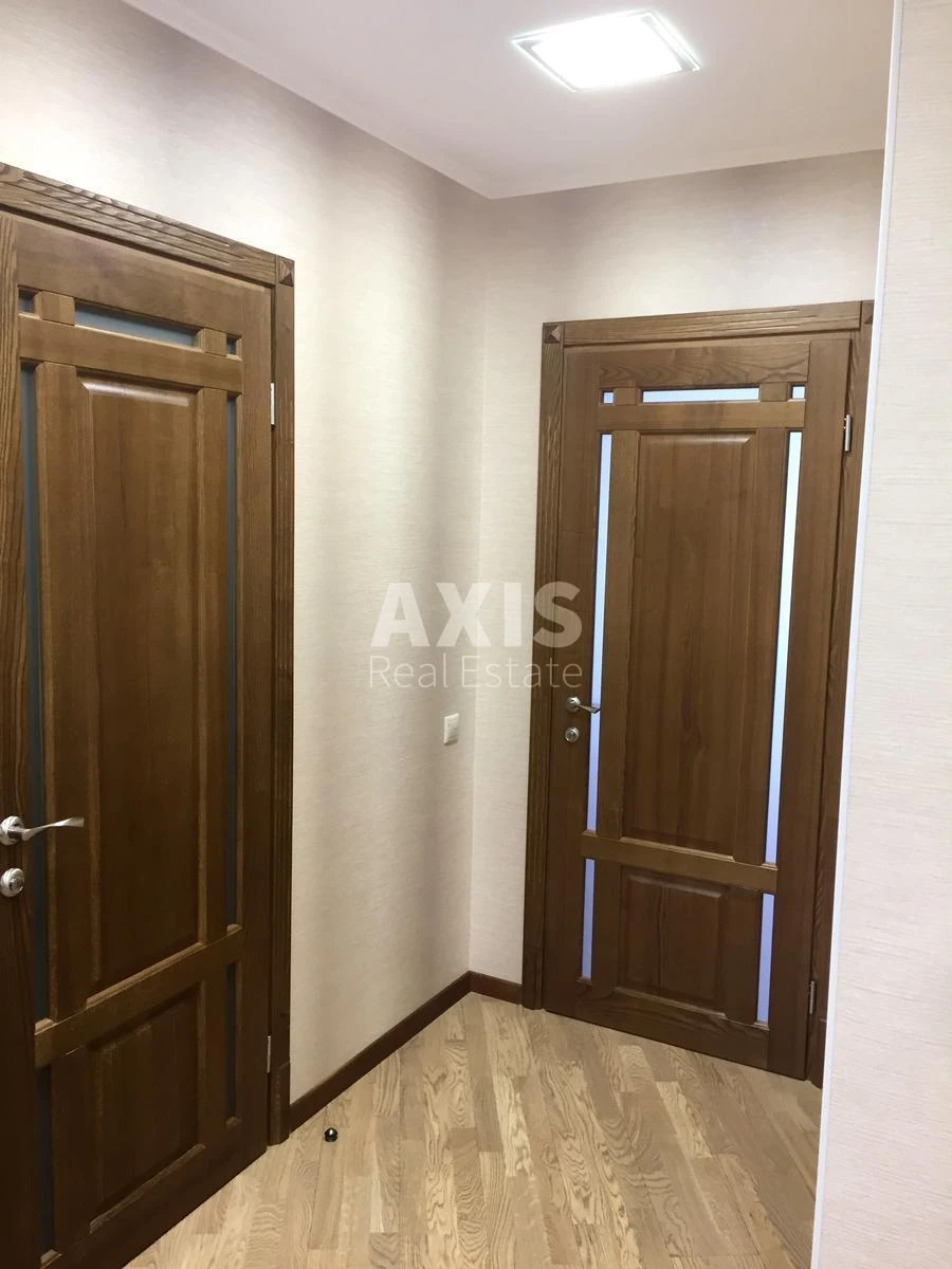 2k apartment vul. Sikors'kogo Igorja Aviakonstruktora Four B6743011