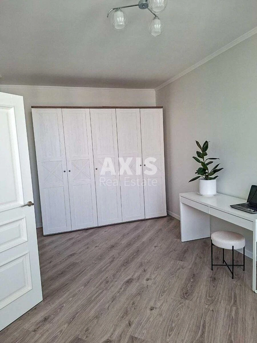 2k apartment vul. Dragomanova 2608617