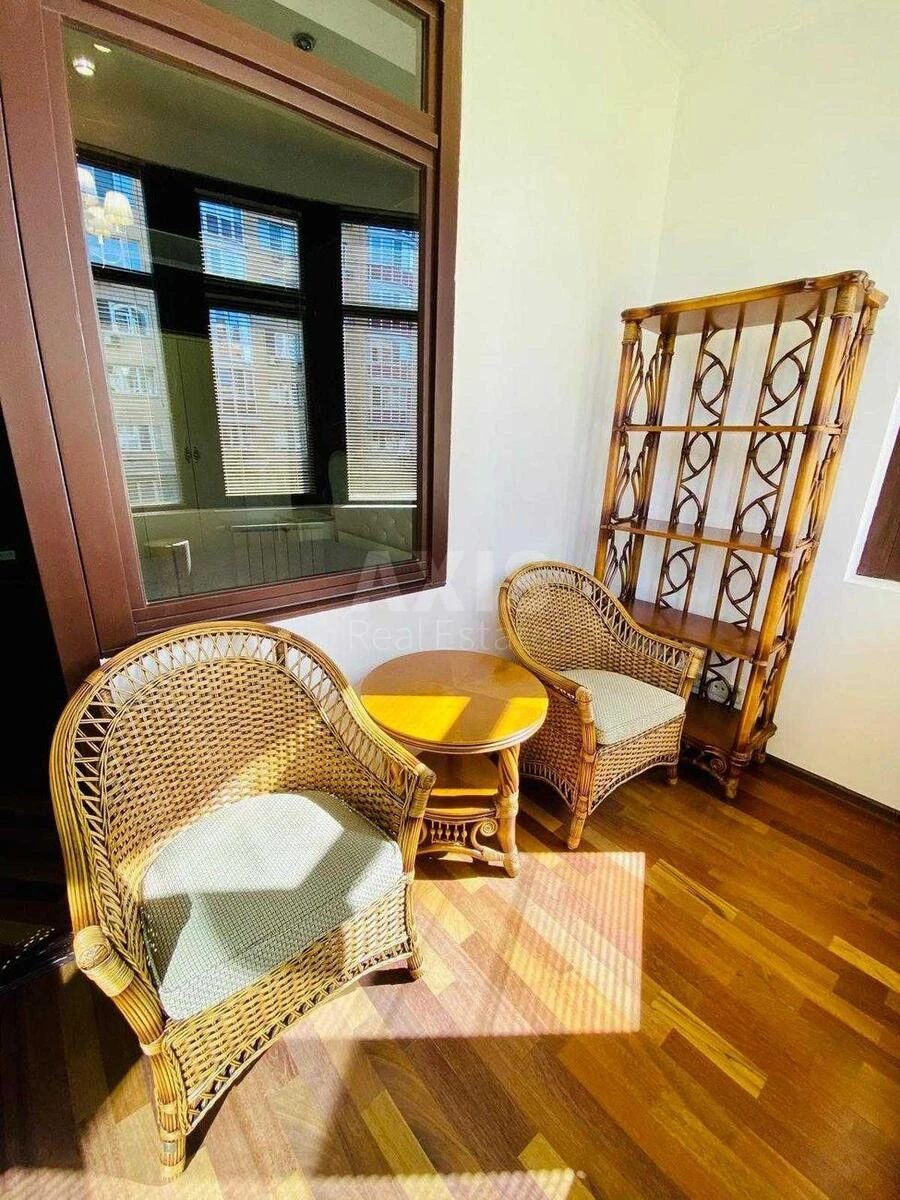 3k apartment vul. Obolons'ka naberezhna 156902113