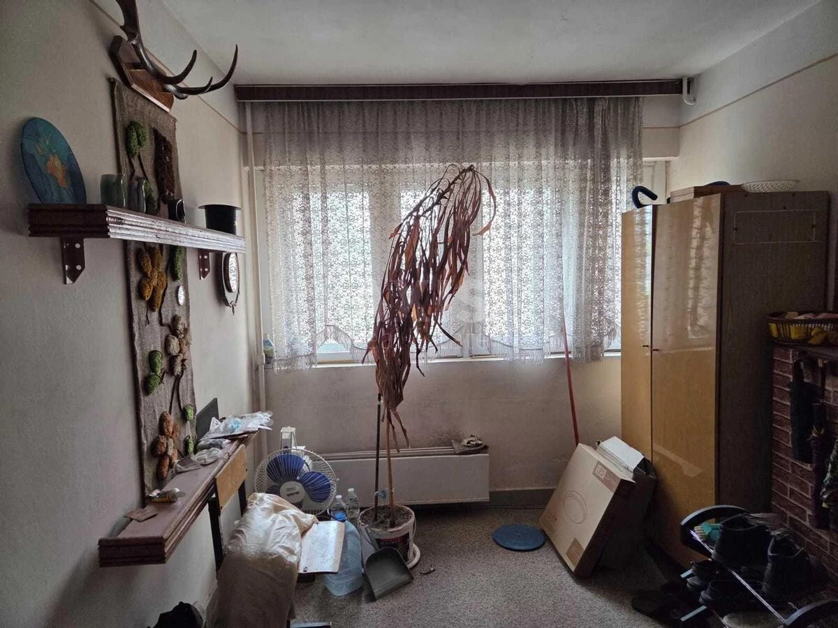 3k apartment vul. Malevycha Kazymyra 37/416950112