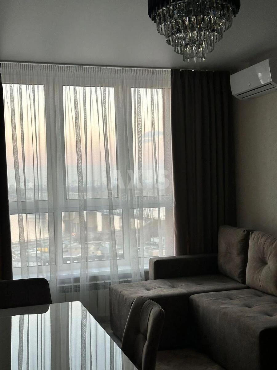 1k apartment pr-t Stepana Bandery 32Д706836